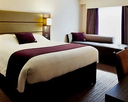 Premier Premier Leeds Hotel 3*